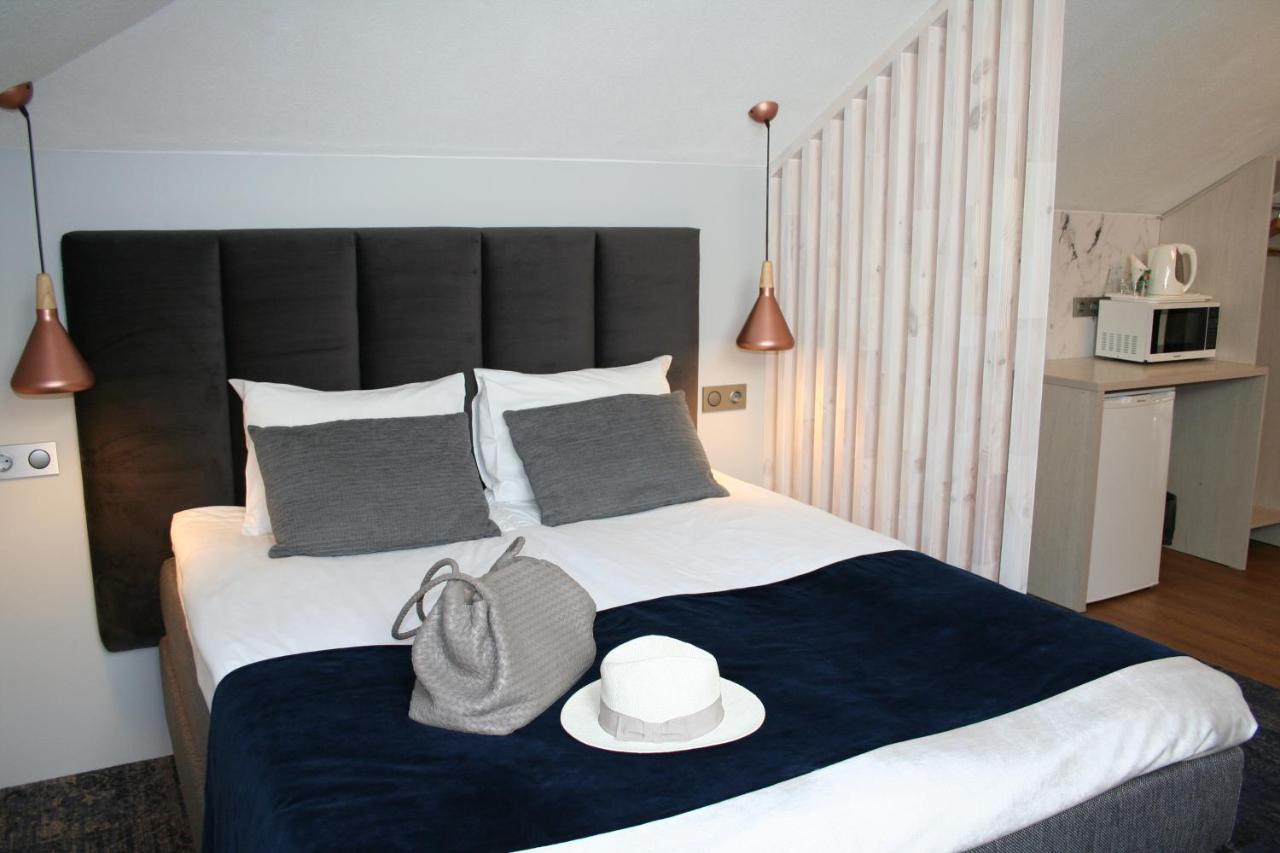 Sadama Street Villa Pärnu Buitenkant foto