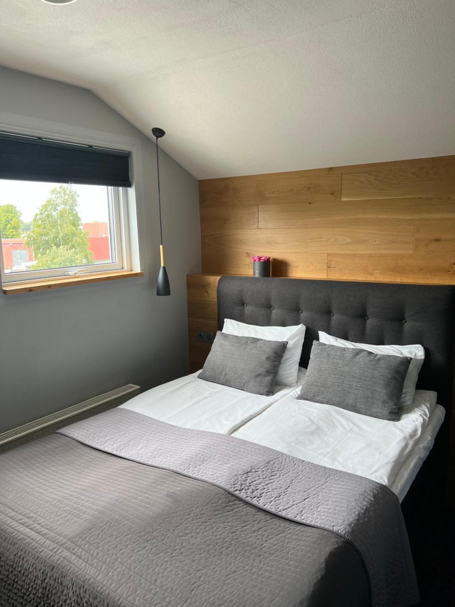 Sadama Street Villa Pärnu Kamer foto