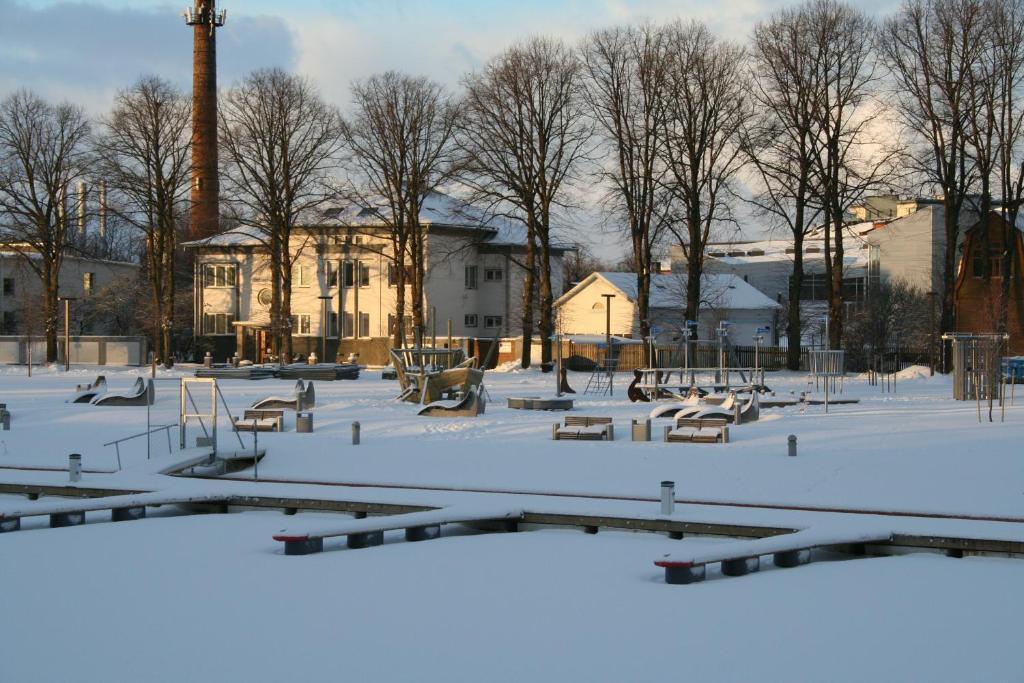 Sadama Street Villa Pärnu Buitenkant foto
