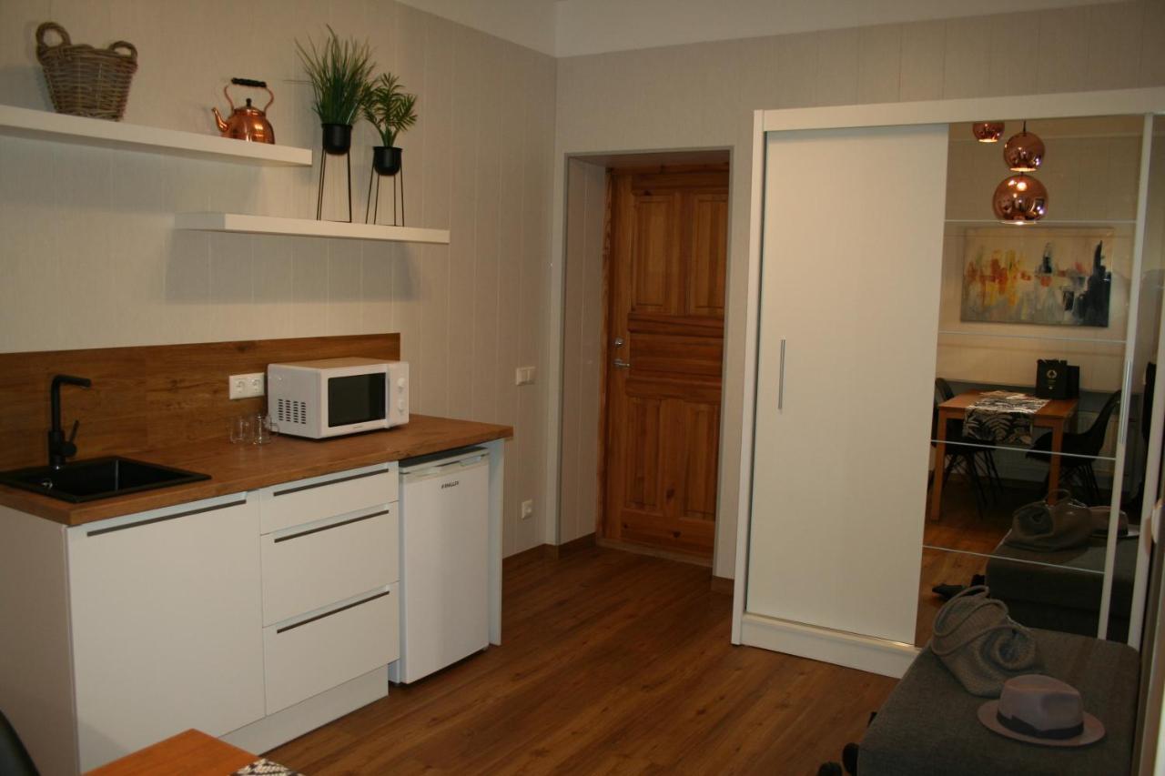 Sadama Street Villa Pärnu Buitenkant foto