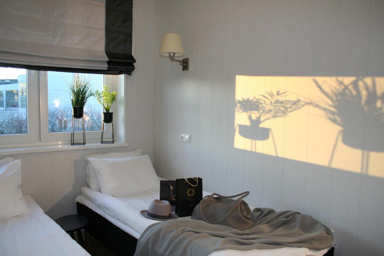 Sadama Street Villa Pärnu Buitenkant foto
